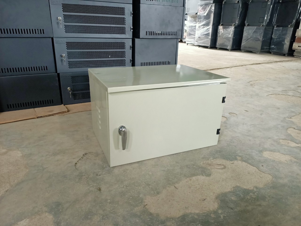 Tủ mạng Onerack | Tủ 6U Outdoor Tủ mạng Onerack | Tủ 6U Outdoor